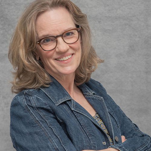 Leslie Connor
